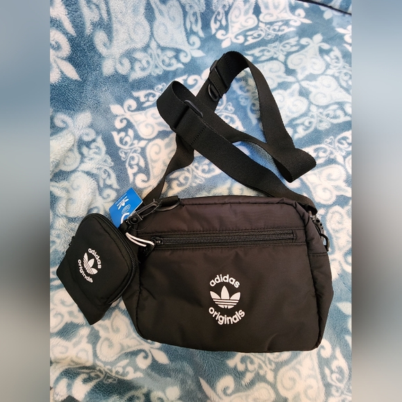 ADIDAS ORIGINALS ORI PUFFER & POUCH CROSSBODY BAG, Color Black- UNISEX NWT - Picture 6 of 9